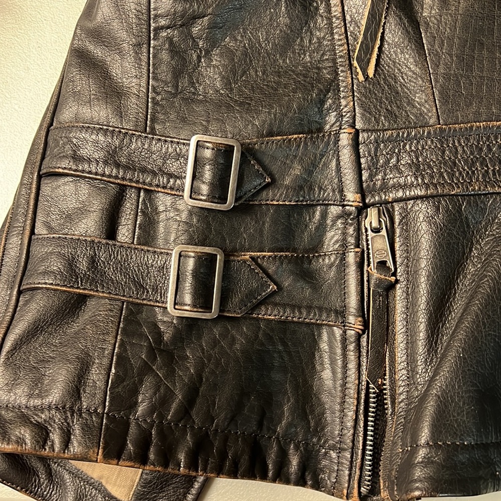 Harley-Davidson Black Leather Jacket - Picture 14 of 16